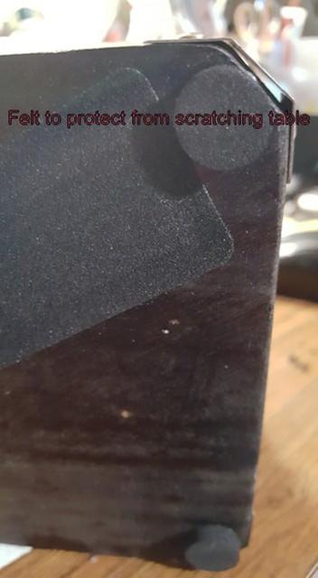 Felt to protect from scratching