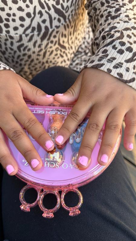 Customer photo for "Easy for girls to use"