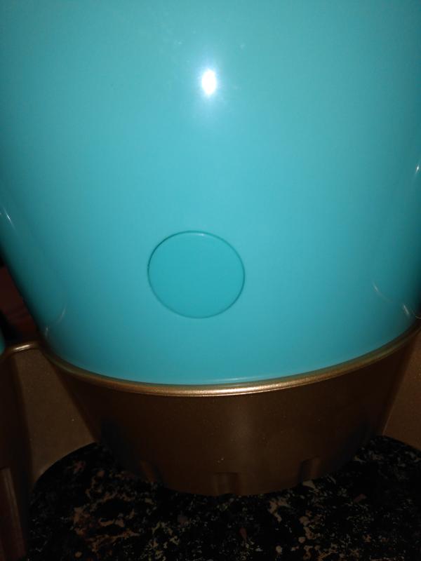 On/off button on side