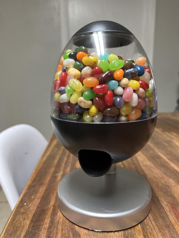The cutest mini candy machine