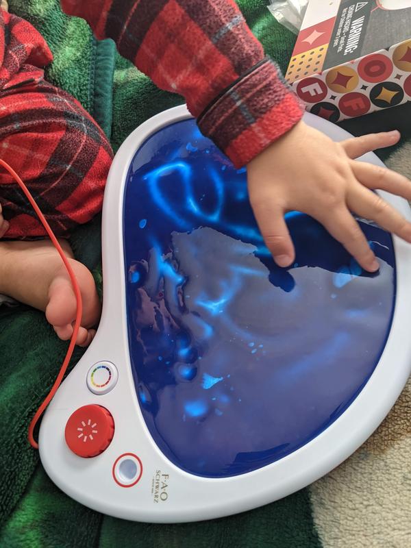 3 year old liked using fingers most