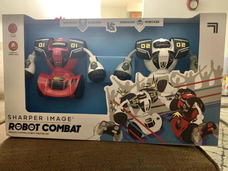  Sharper Image® Robot Combat Set, 2-Player Remote Control RC  Battle Robots for Kids & Family, LED Lights & Sound Effects, Wireless  Infrared Technology, Fun Electronic Fighting Game : Toys & Games