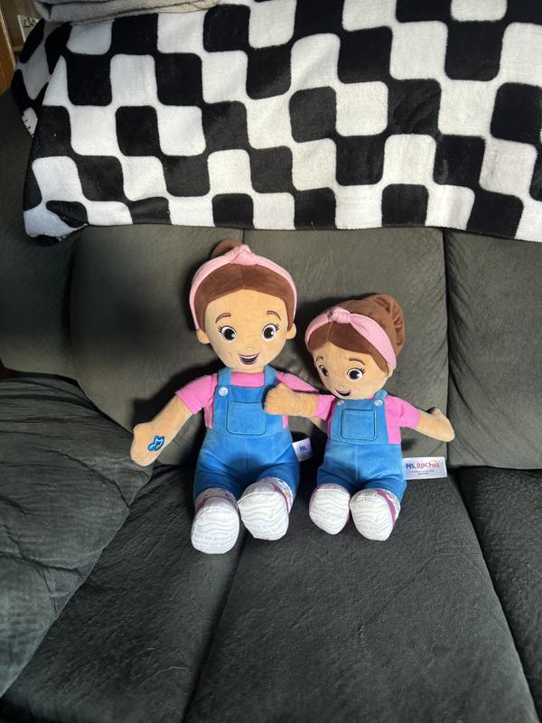 Speak & Sing Doll – Ms Rachel | Official Site
