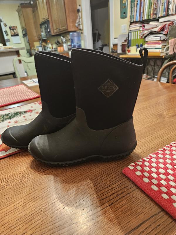 Love them and so dies she...