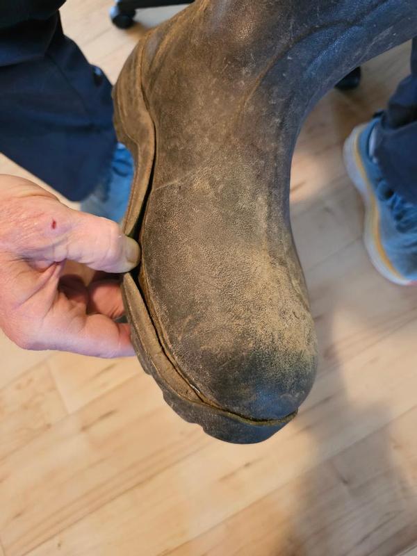 Leaky Boot Poor Quality
