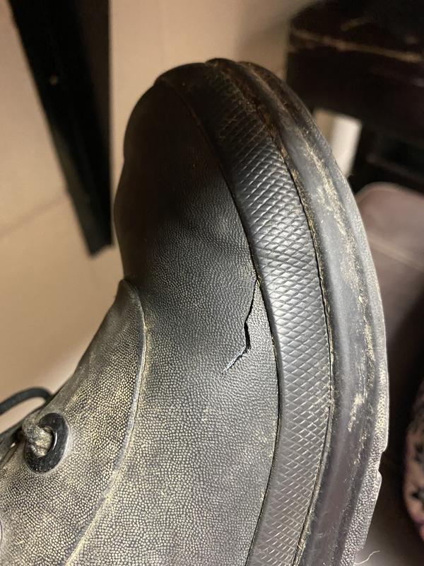 Left boot