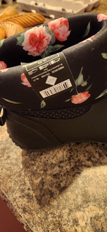 Ugly sticker! Really!