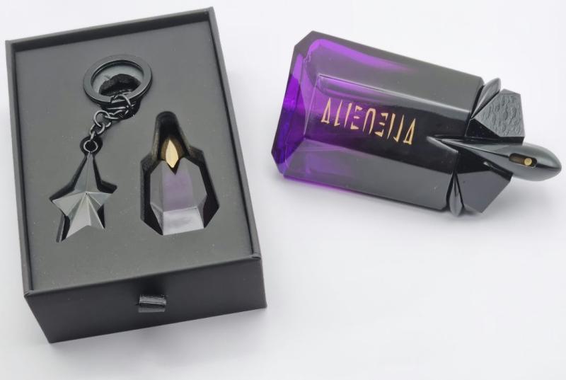 Customer carousel item 9.