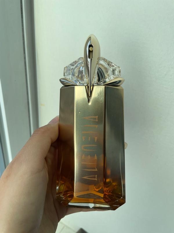 Alien Goddess Intense A vibrating Eau de Parfum MUGLER