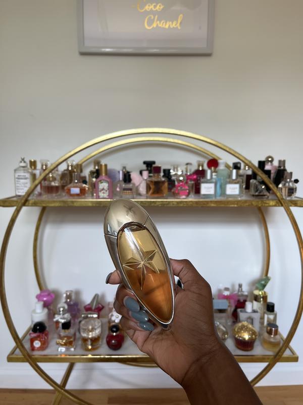 A MUST have for your collection…especially if you are a gourmand lover! Subscribe to my YouTube channel @mmiamuse for more perfume content!