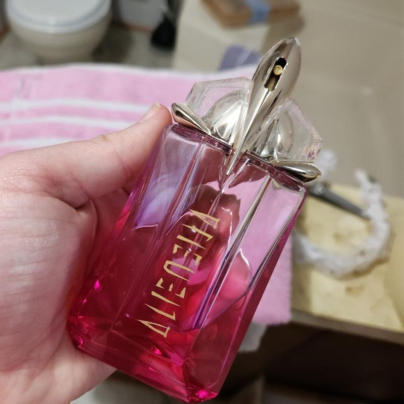 Review Thumbnail Image 0 384791208