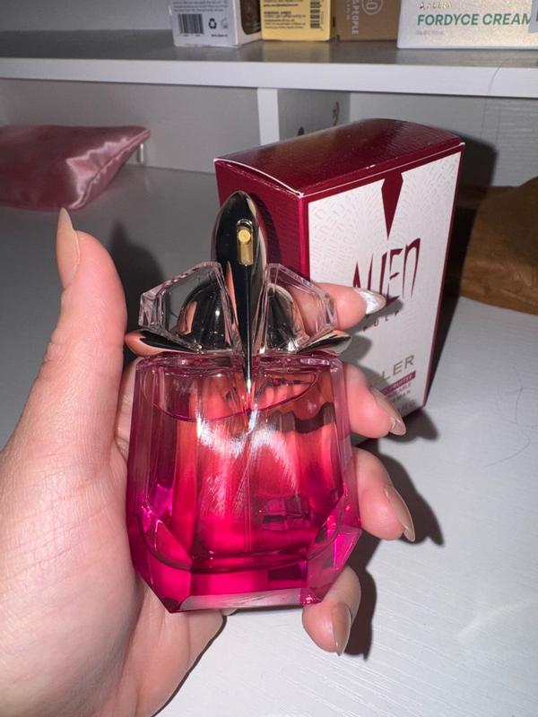 Review Thumbnail Image 0 385252189