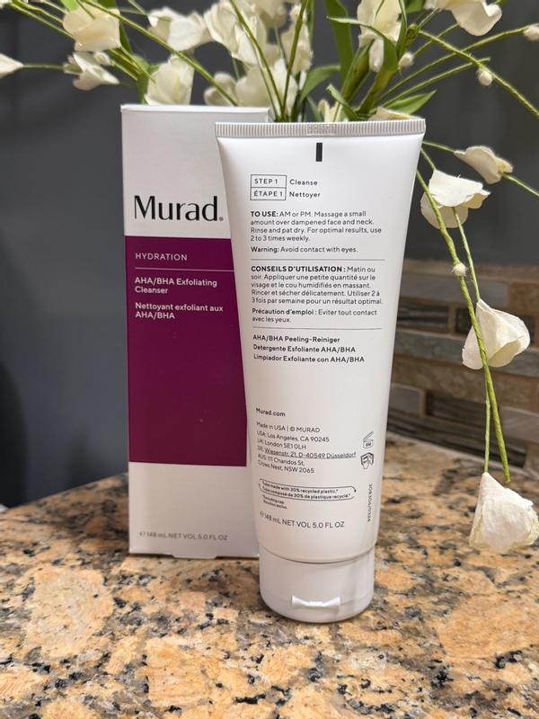 Customer photo for "Quality & Gentle Exfoliating Cleaner"