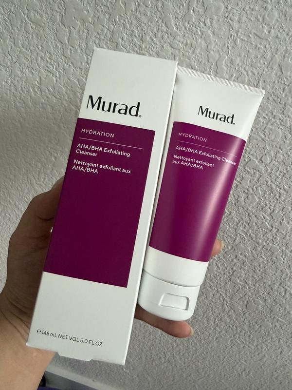 Customer photo for "Cleanes excess sebum from oily skin"