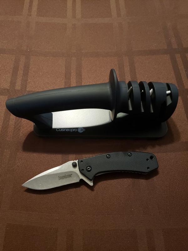 Customer photo for "Amazing sharpener, easy to use!"