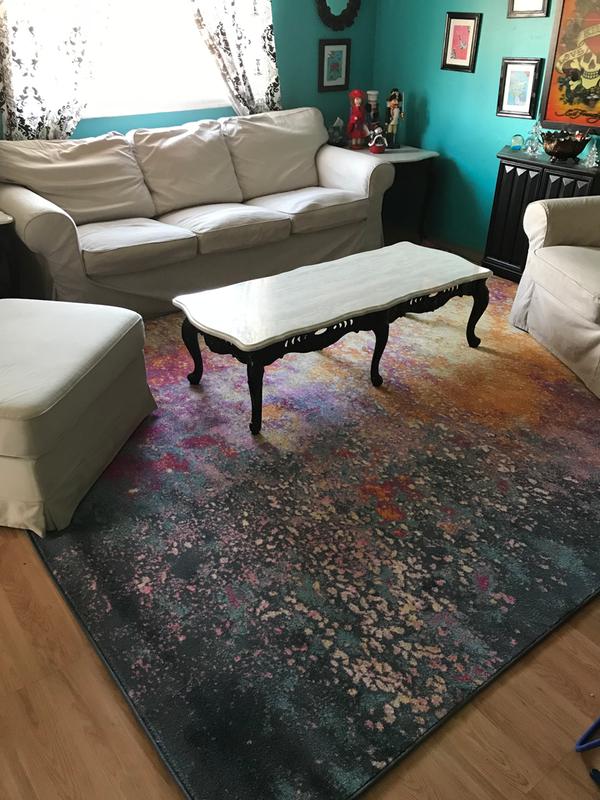 Color explosion