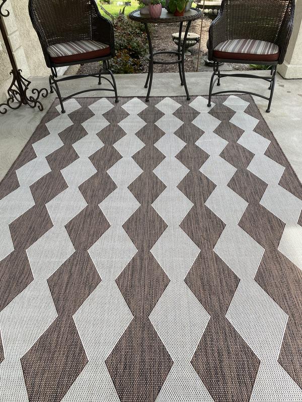 My new fabulous outdoor rug!