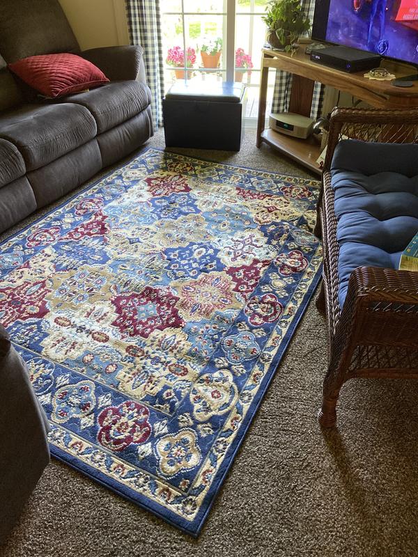 Customer carousel item 9.