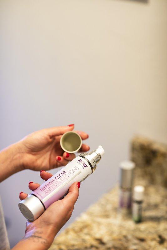 Customer carousel item 5.