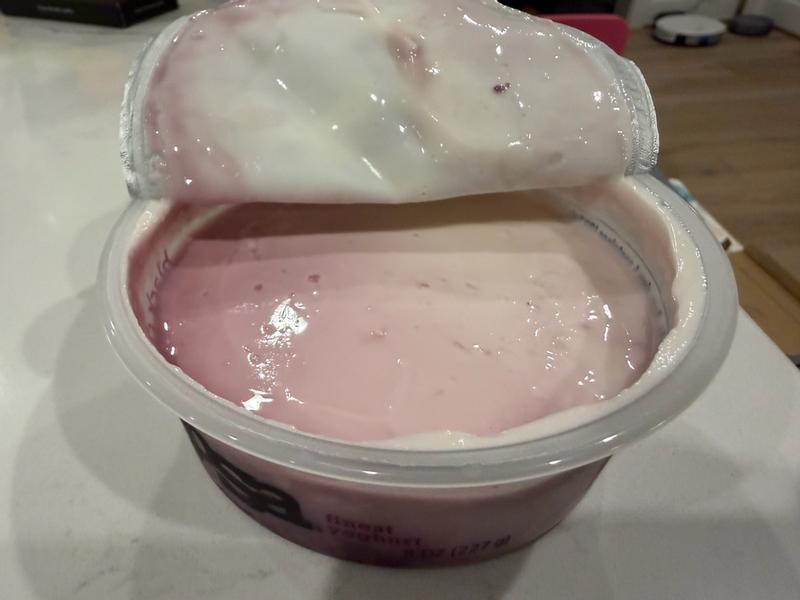 Black Cherry Yogurt 8oz Tub - Noosa Yoghurt