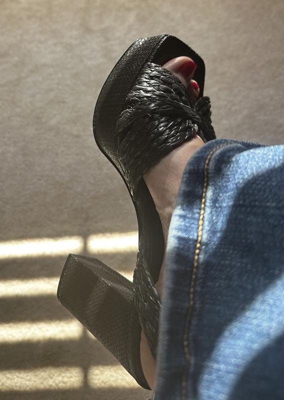 Review Thumbnail Image 2 233728741