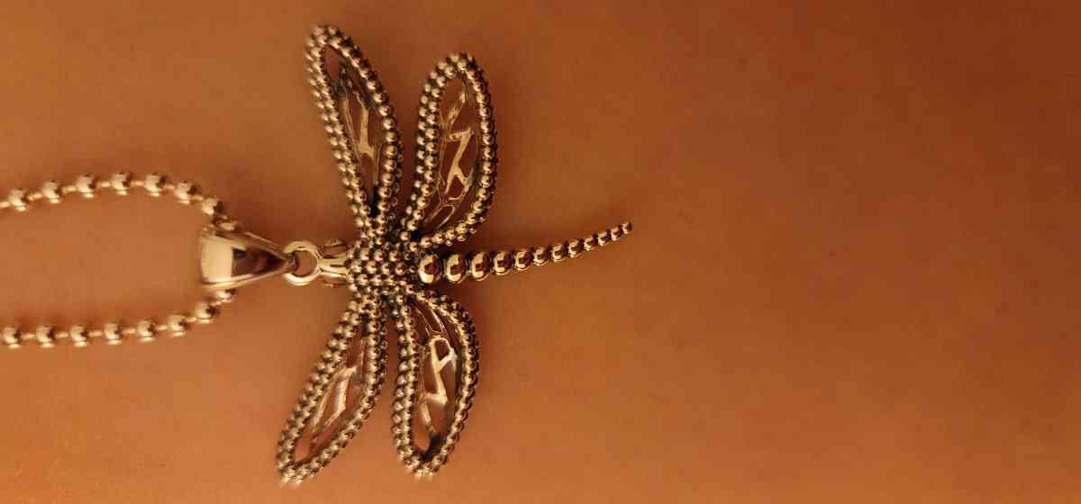 Review Thumbnail Image 0 206237850