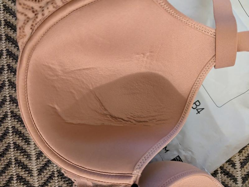 Customer photo for "Bra arrived are crumpled up w/deep create"
