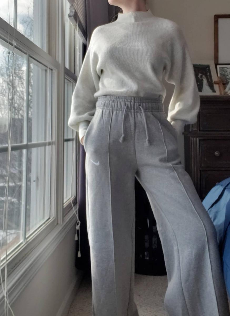 Customer photo for "Great Comfy but Put Together Pant"