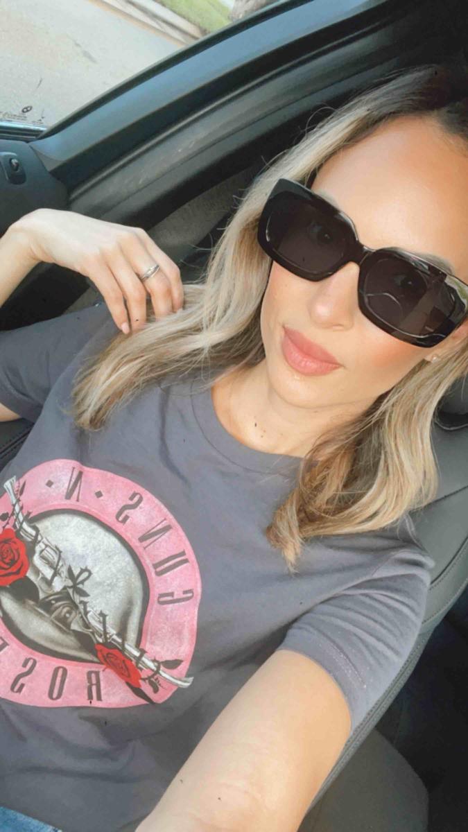 Review Thumbnail Image 0 208278980