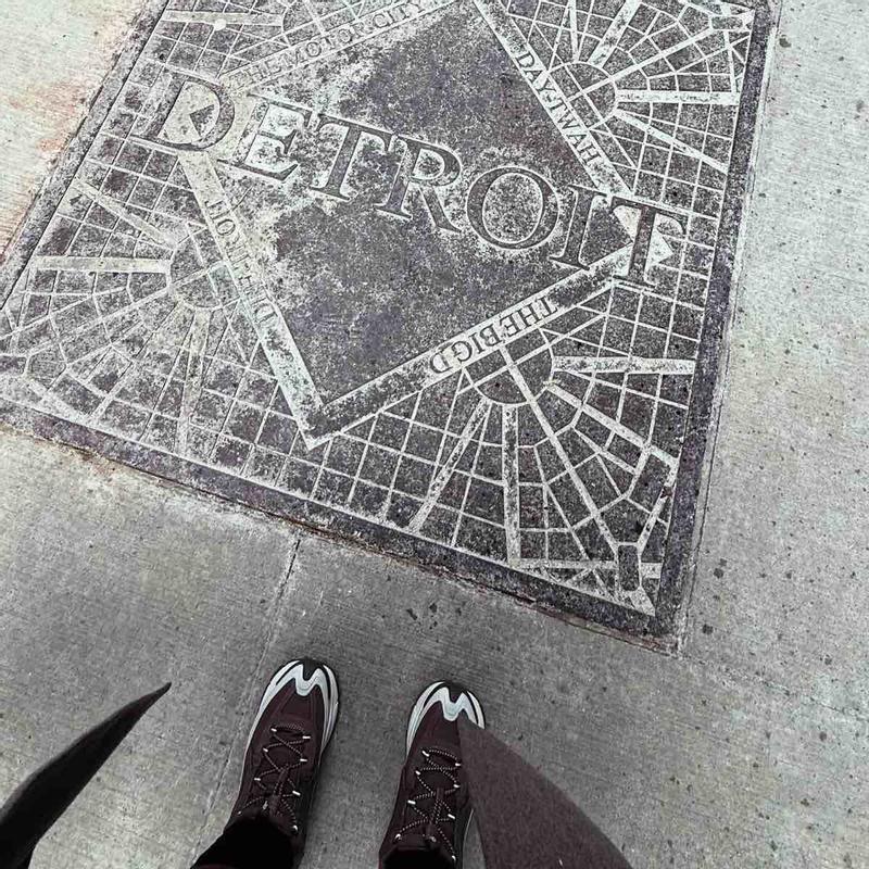 Review Thumbnail Image 0 240337736