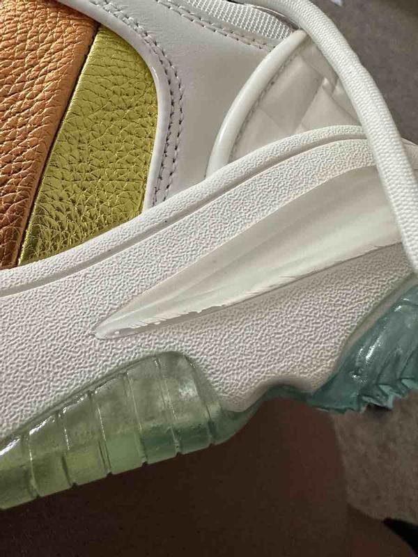 Review Thumbnail Image 1 224714712