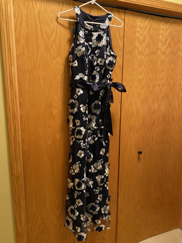 Review Thumbnail Image 0 235488553