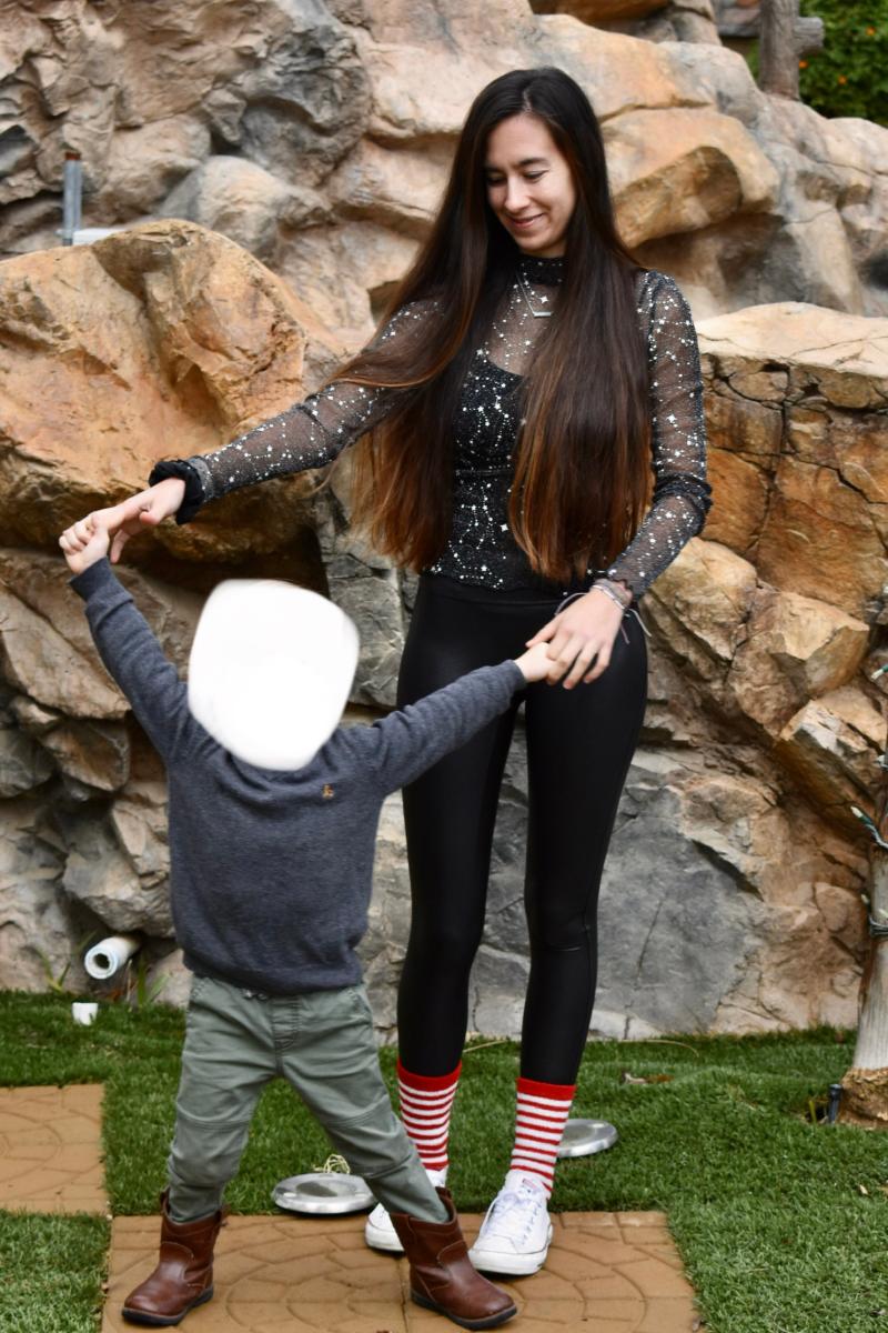 Review Thumbnail Image 0 192749801