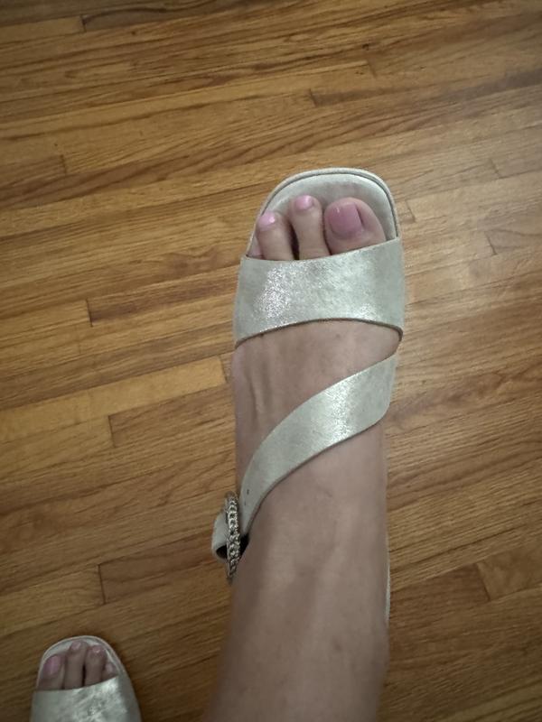 Review Thumbnail Image 0 242985232