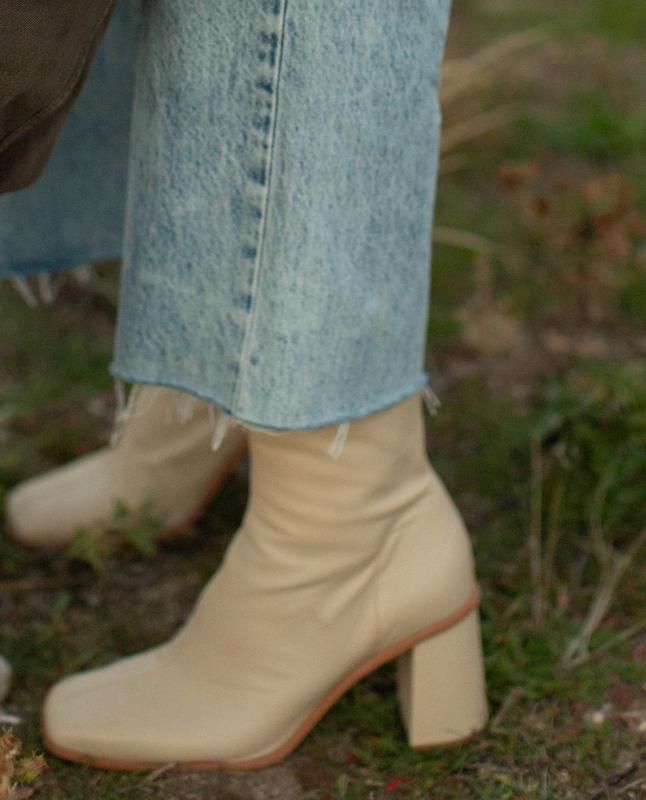 Versatile and comfortable boot