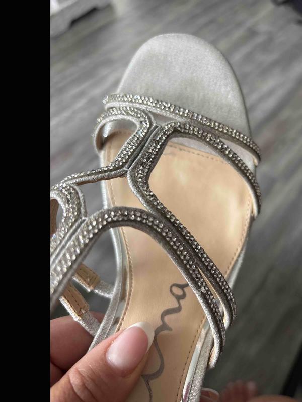 Review Thumbnail Image 1 244537592