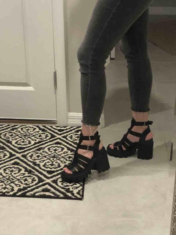 Review Thumbnail Image 0 223921557