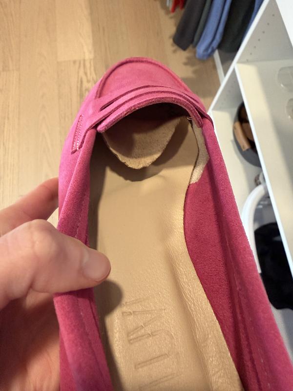 Customer photo for "Terrible Quality Control"