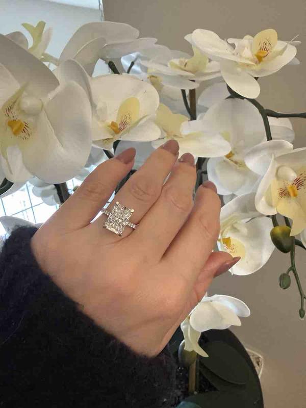 Review Thumbnail Image 0 248636721