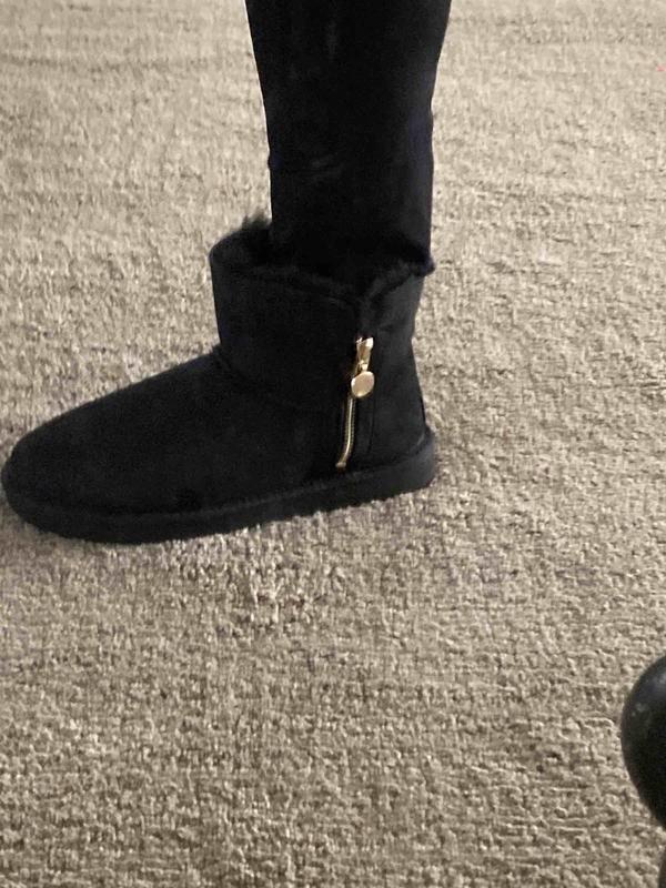 Review Thumbnail Image 0 213757038