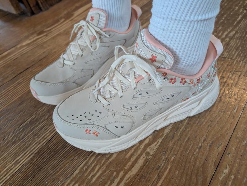 Review Thumbnail Image 0 245973795