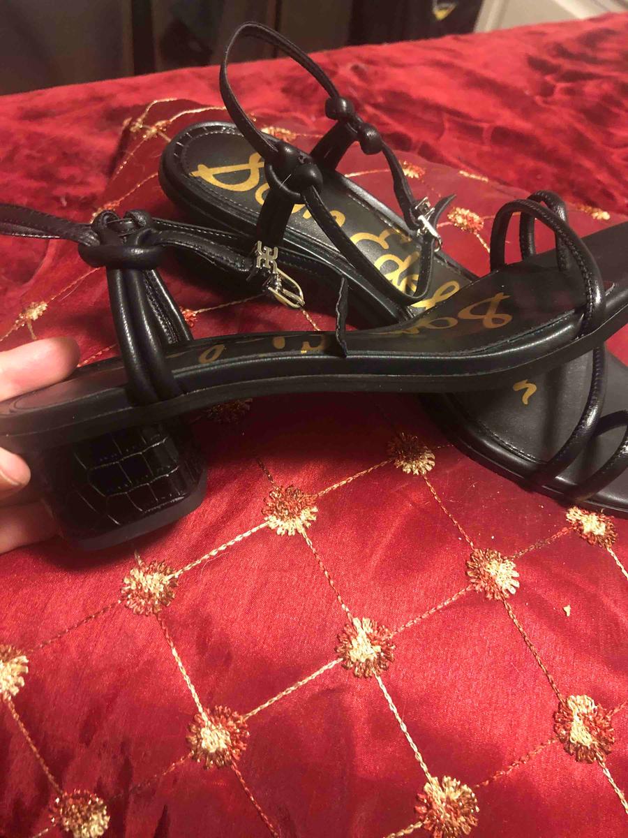 Customer photo for "Classy and Comfortable"