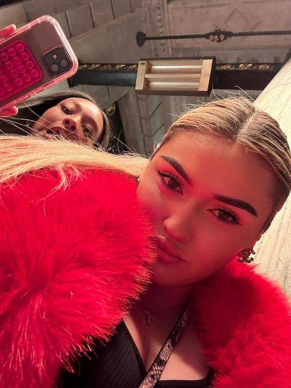 Review Thumbnail Image 1 231437616