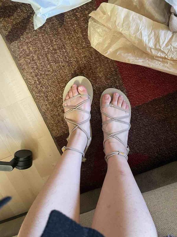 Review Thumbnail Image 0 228817711