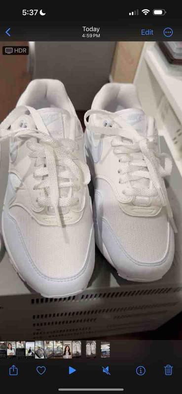 Customer photo for "In love with my new Nike Air Max 1!!!"