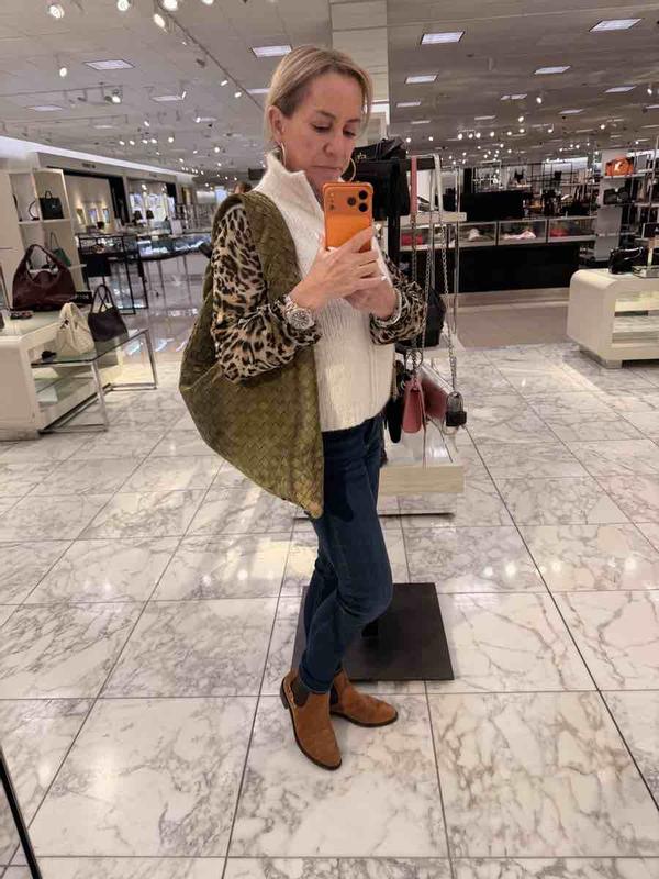 Review Thumbnail Image 0 248064453