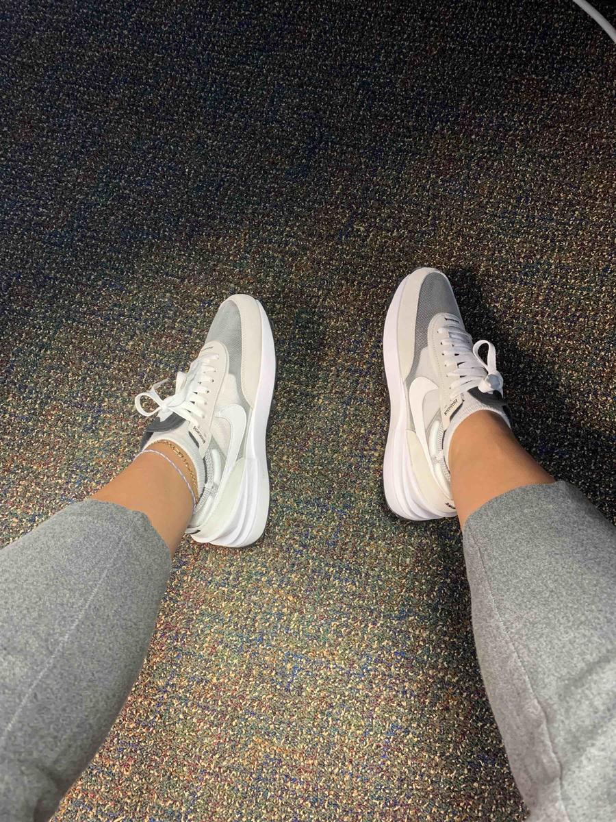 Review Thumbnail Image 0 210023534