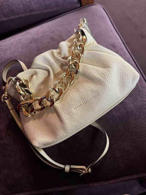 Review Thumbnail Image 0 239454000