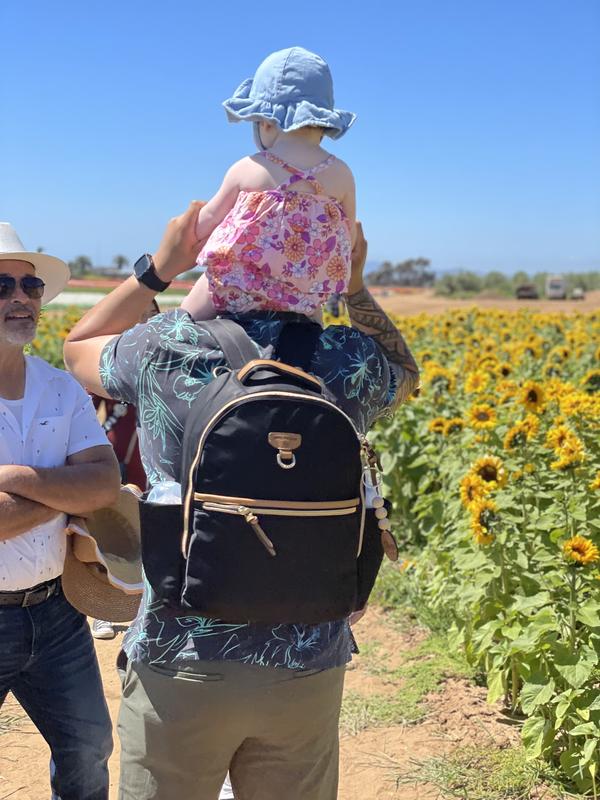 Review Thumbnail Image 0 225366562