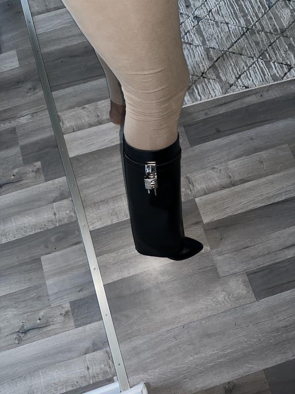 Review Thumbnail Image 0 229591492